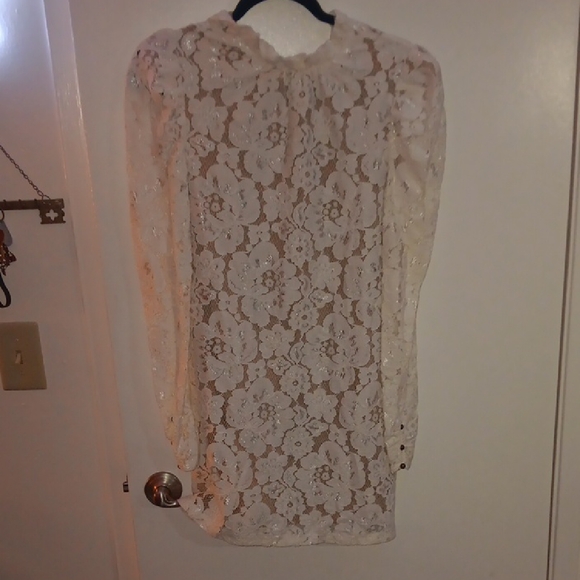 Wayf Dresses & Skirts - Wayf Floral Lace Cream Dress